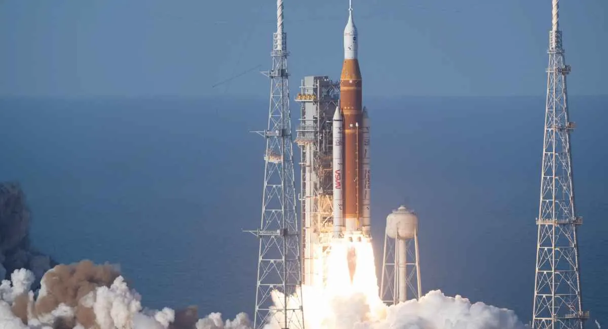 NASA Launches Artemis II Moon Mission: First Crewed Lunar Journey Since 1972